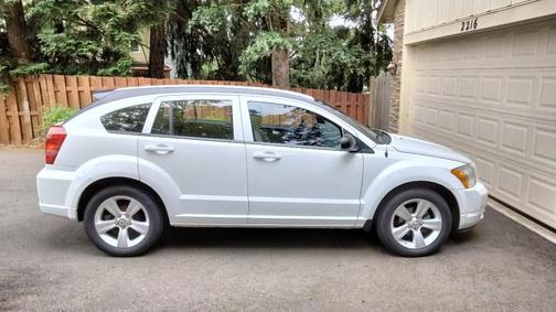White 2011 Dodge Caliber Mainstreet