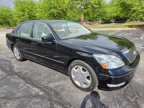 Black 2004 Lexus LS 430 Base