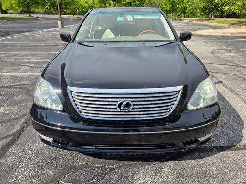 Black 2004 Lexus LS 430 Base