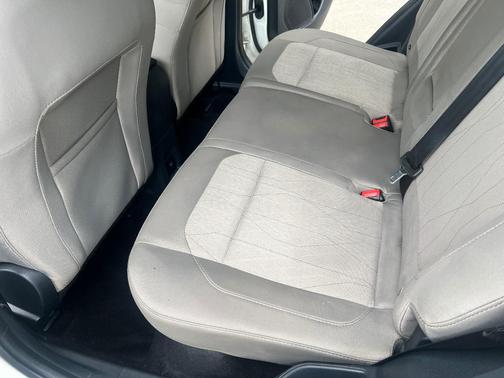 White 2019 Ford EcoSport SE