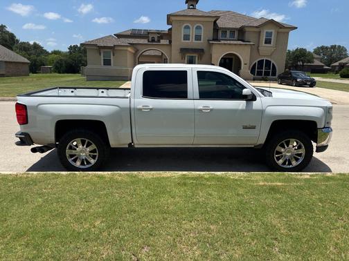 White 2016 Chevrolet Silverado 1500 1LT