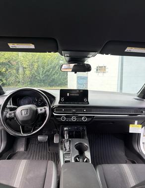 White 2022 Honda Civic Sport