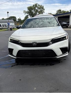 White 2022 Honda Civic Sport