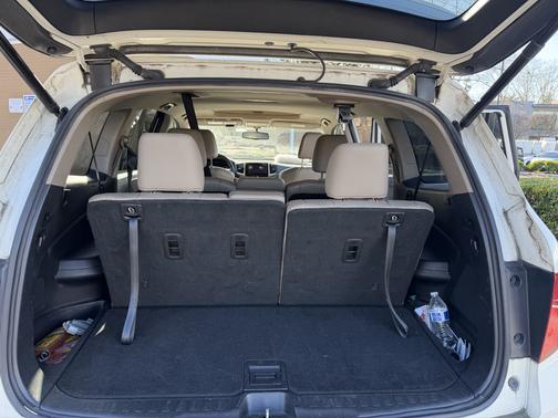 White 2016 Honda Pilot EX-L