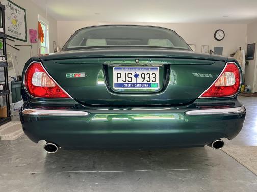 2004 Jaguar XJR Base
