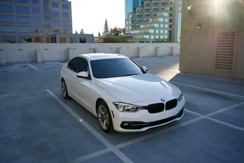 2017 BMW 330 i