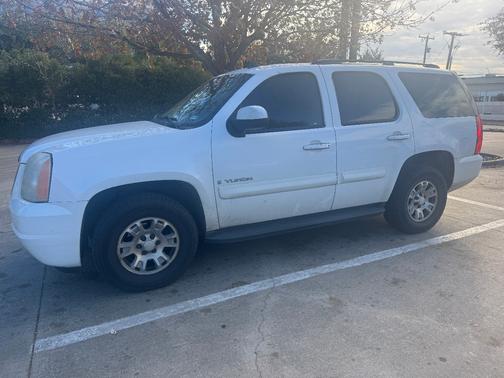 2008 GMC Yukon SLE