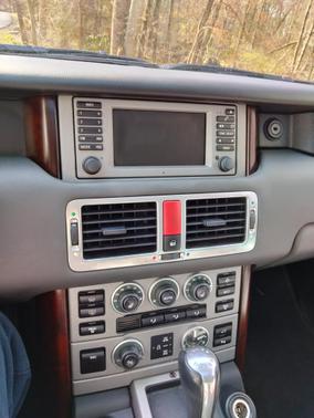 Photo 2 of 8 of 2004 Land Rover Range Rover HSE