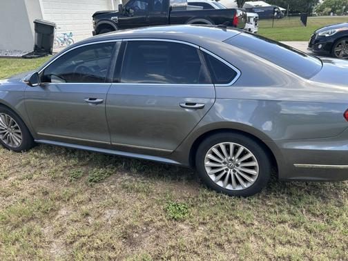 Gray 2016 Volkswagen Passat 1.8T SE