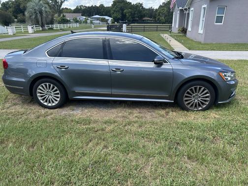 Gray 2016 Volkswagen Passat 1.8T SE