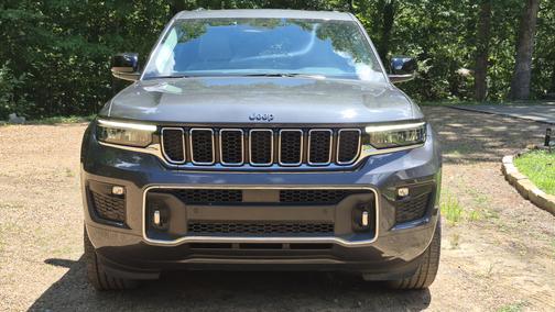 2022 Jeep Grand Cherokee Overland