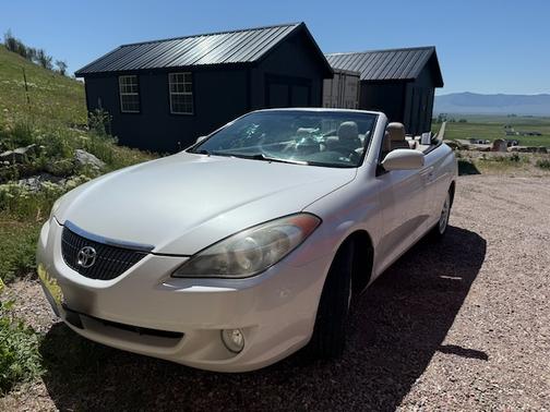 White 2005 Toyota Camry Solara SLE V6