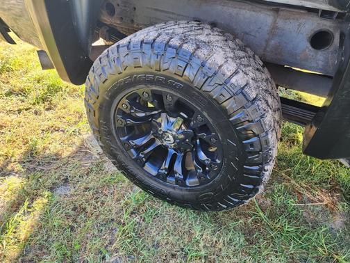 2009 Chevrolet Silverado 2500 LT Crew Cab