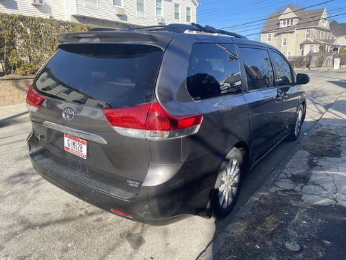 2013 Toyota Sienna Limited