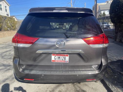 2013 Toyota Sienna Limited
