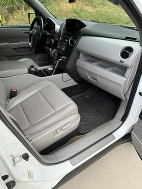 White 2014 Honda Pilot EX-L