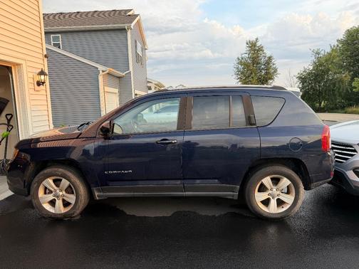 Blue 2016 Jeep Compass Latitude