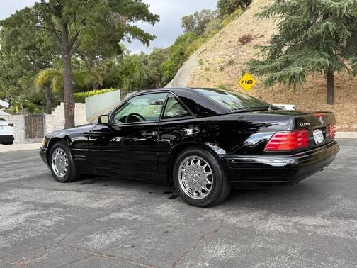 Black 1997 Mercedes-Benz SL-Class SL500 Roadster