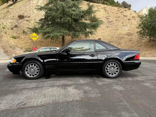 Black 1997 Mercedes-Benz SL-Class SL500 Roadster