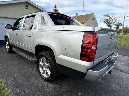 Silver 2013 Chevrolet Avalanche LT