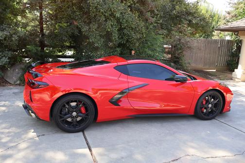 2021 Chevrolet Corvette Stingray w/2LT