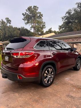 Red 2015 Toyota Highlander Limited