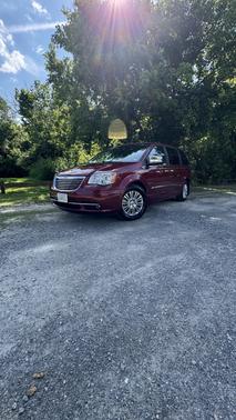 2014 Chrysler Town & Country Limited