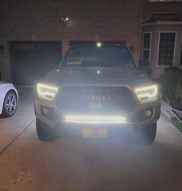 Silver 2017 Toyota Tacoma SR