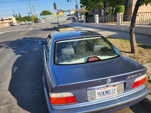 Blue 1999 BMW 323 iS