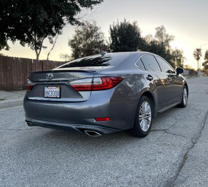 2016 Lexus ES 350 Base