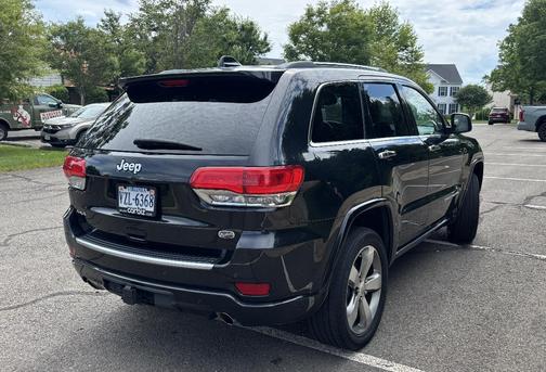 Black 2014 Jeep Grand Cherokee Overland