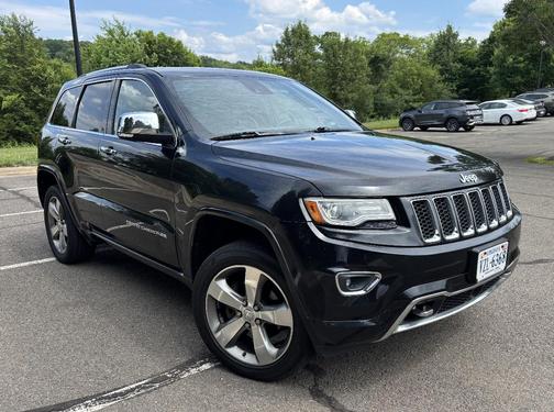 Black 2014 Jeep Grand Cherokee Overland