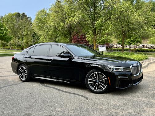 2020 BMW 750 i xDrive