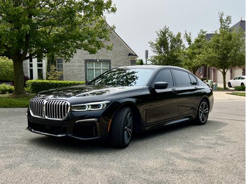 2020 BMW 750 i xDrive