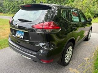 Black 2017 Nissan Rogue S