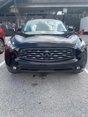 Black 2009 INFINITI FX50 Base