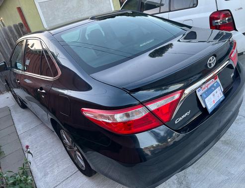 2017 Toyota Camry SE