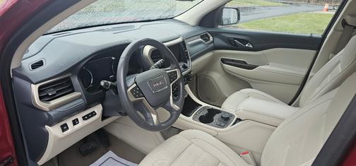 2021 GMC Acadia Denali