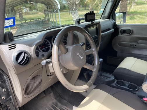 Black 2007 Jeep Wrangler Unlimited Sahara