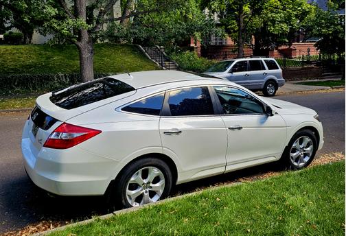 2010 Honda Accord Crosstour EX-L