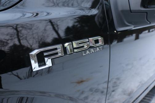 Photo 4 of 13 of 2016 Ford F-150 Lariat