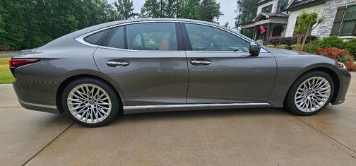 Beige 2025 Lexus LS 500 RWD