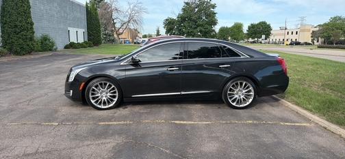 Black 2014 Cadillac XTS Vsport Platinum