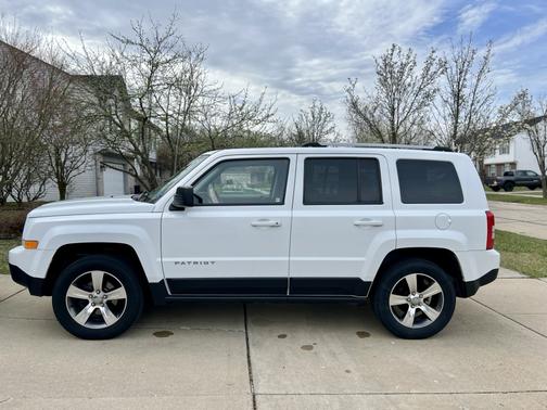 White 2016 Jeep Patriot Latitude