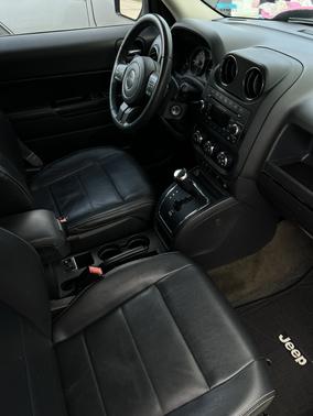 White 2016 Jeep Patriot Latitude