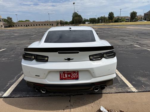 White 2023 Chevrolet Camaro 2SS