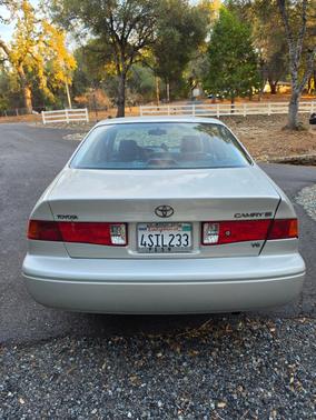 Silver 2001 Toyota Camry XLE