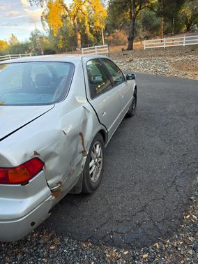 Silver 2001 Toyota Camry XLE