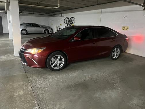 2017 Toyota Camry XLE
