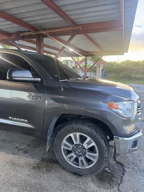2016 Toyota Tundra SR